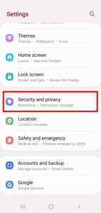 Android privacy settings screen showing controls for app access and permissions